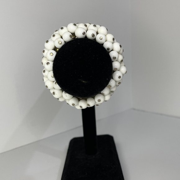 Vintage White Glass Facetted Beaded Bracelet - Picture 2 of 4